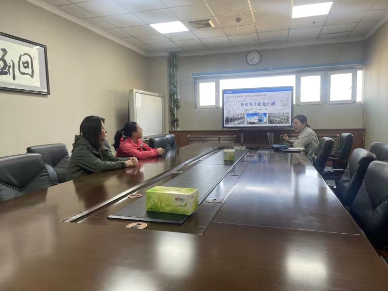 调研中,大连日佳电子有限公司总经理张超对公司现状,研发领域,科研